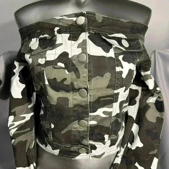 🆕Women’s Crop Off Shoulder Jacket - Picture 6 of 12